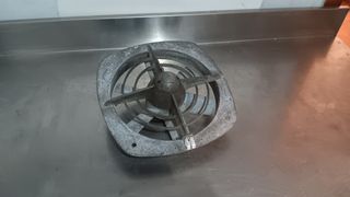 Extractor industrial antiguo S&P
