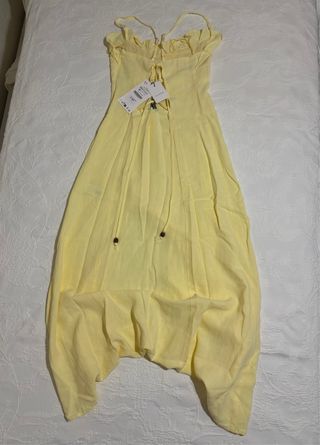 Vestido ZARA Midi Amarillo con Volante