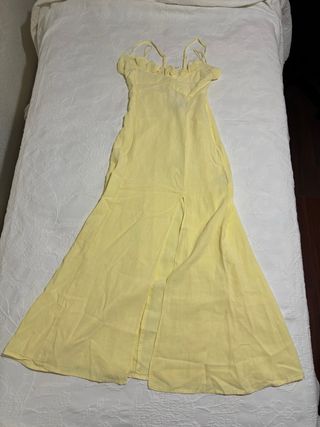 Vestido midi de ramio con volante