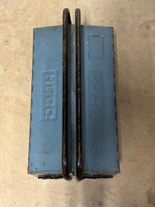 Caja de herramientas HECO con herramientas