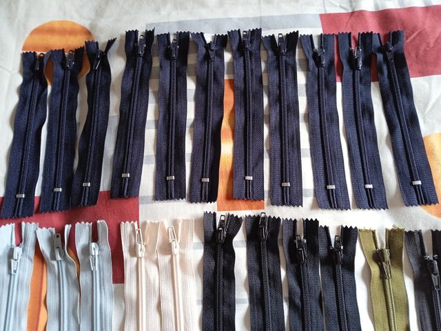Lote Cremalleras Plástico Vaquero. invisibles ,etc
