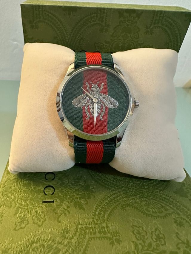 Reloj Gucci Abeja