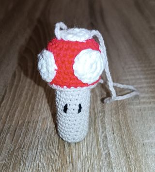 Seta labial Mario Bros a croché Amigurumi