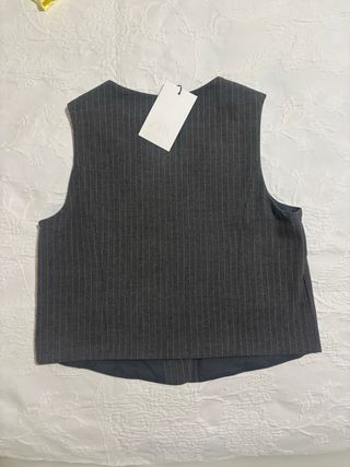 Conjunto Chaleco y Falda Zara Raya Gris