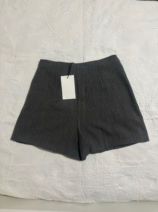 Conjunto Chaleco y Falda Zara Raya Gris