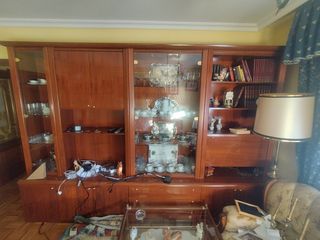 Mueble de salón de madera