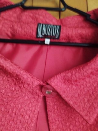 Vestido rojo M.Bustos capa corta talla 44