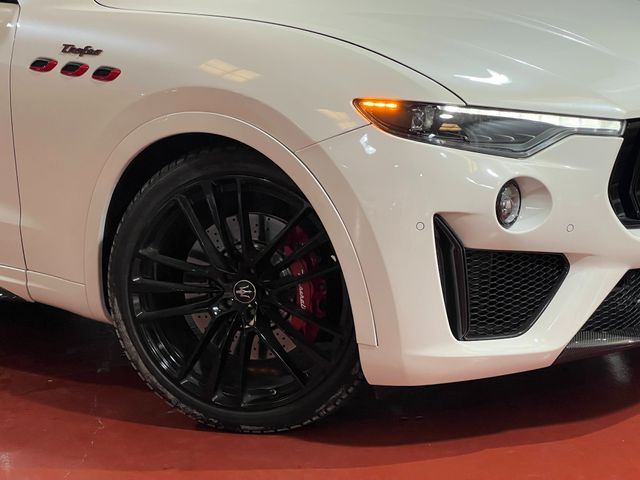 Maserati Levante Trofeo 3.8 V8 twin turbo 427kW (580CV)