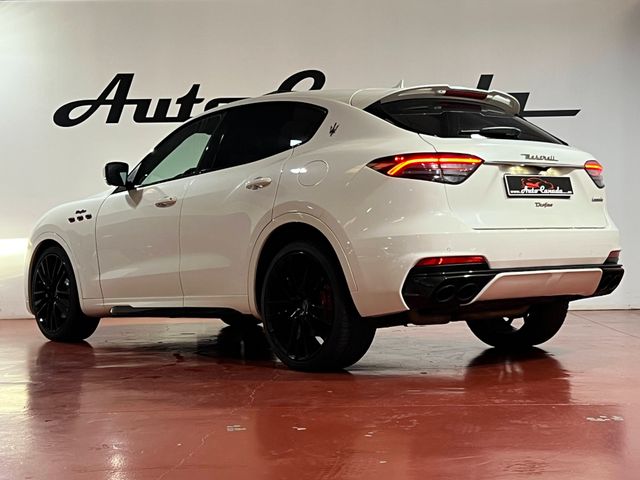 Maserati Levante Trofeo 3.8 V8 twin turbo 427kW (580CV)
