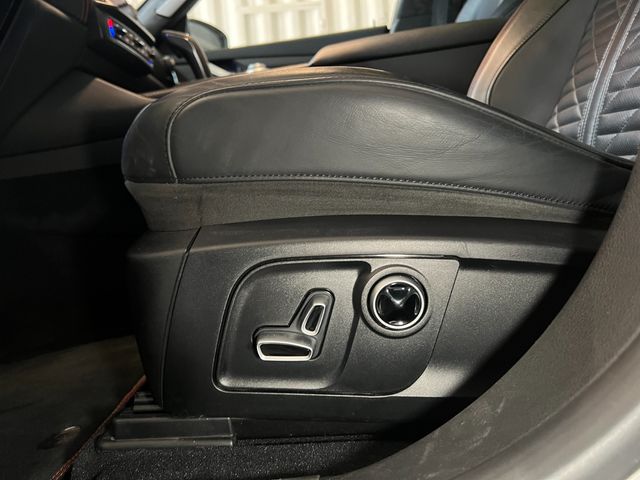 Maserati Levante Trofeo 3.8 V8 twin turbo 427kW (580CV)