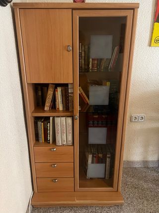Mueble auxiliar con cajonera y puerta cristal