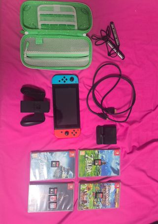 Nintendo Switch + 6 juegos