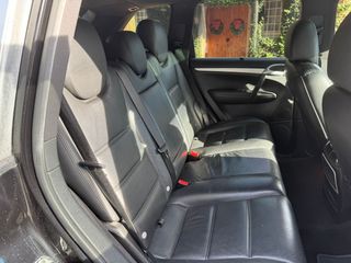 Porsche Cayenne V6 Gasolina cuero techo solar