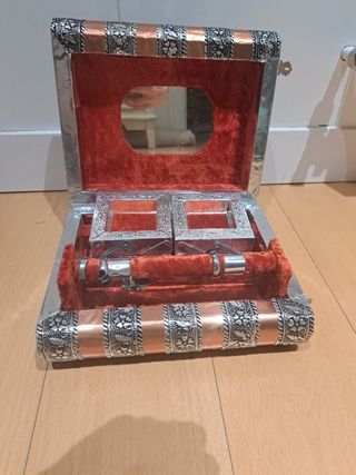 Caja decorativa metal y madera