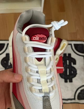 Nike Air Max 95 Anatomy of Air