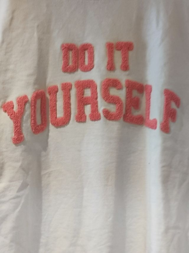 Sudadera TEX blanca con mensaje