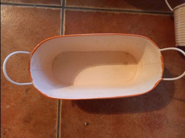 5 Recipientes Metálicos con Asas