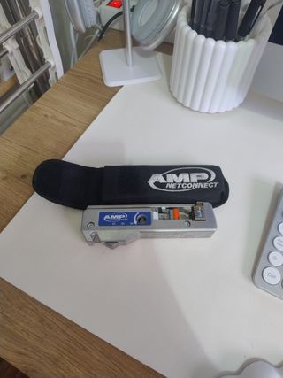 Herramienta conexión AMP NETCONNECT