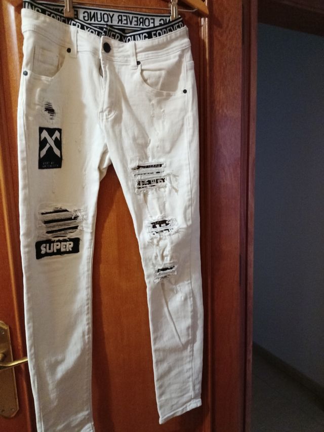 Pantalones blancos con estampados talla 42