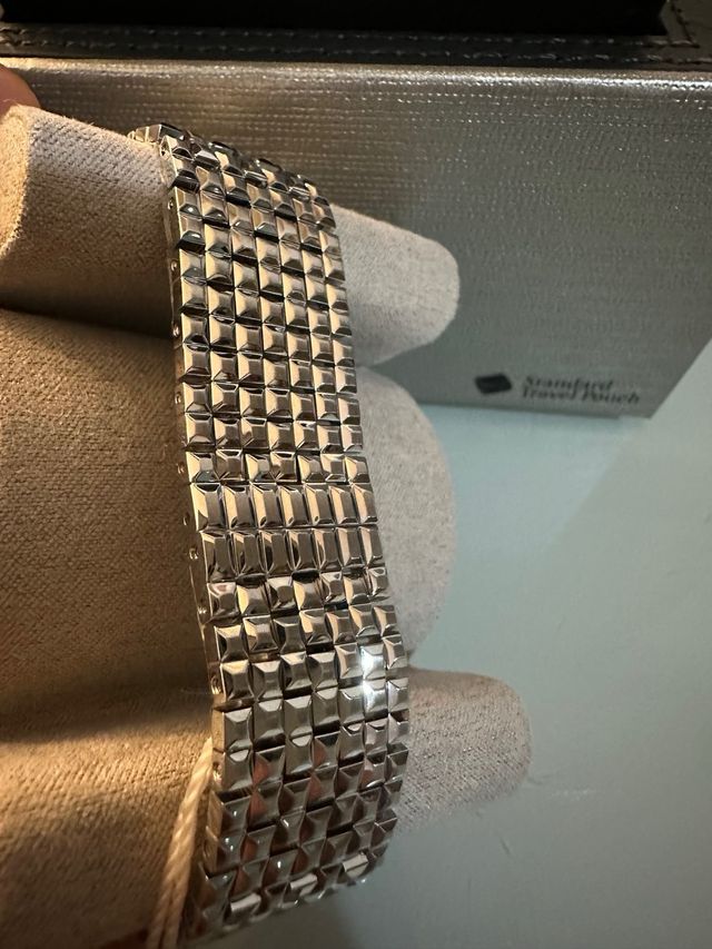 Reloj Frederique Constant Plata y Blanco