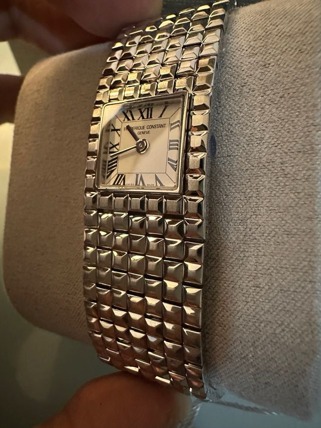 Reloj Frederique Constant Plata y Blanco