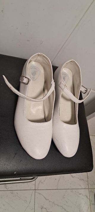 Zapatos Flamenco Blancos Talla 38
