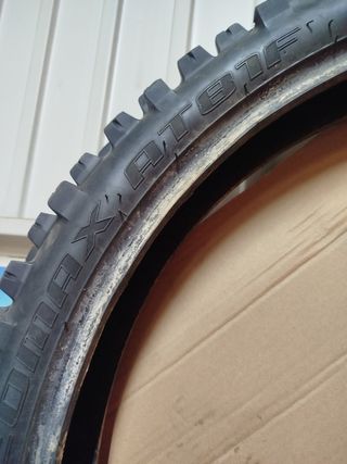 Neumático Dunlop y MichelinEnduro