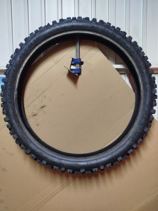 Neumático Dunlop y MichelinEnduro