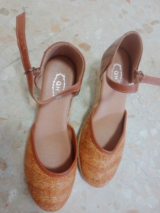 Zapatillas de esparto sin estrenar
