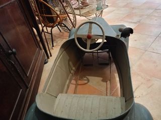 Coche de pedales infantil años 30