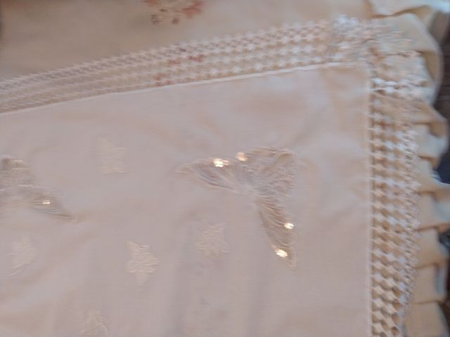 Manteleta Huertana Blanca