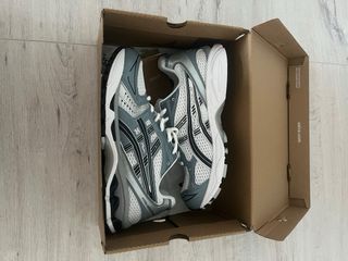 Asics Gel Kayano 14 Grises Blancas