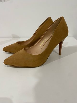 Tacones Beige/Marrón Talla 36