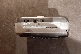 Walkman Aiwa Radio Cassette Estéreo TA153