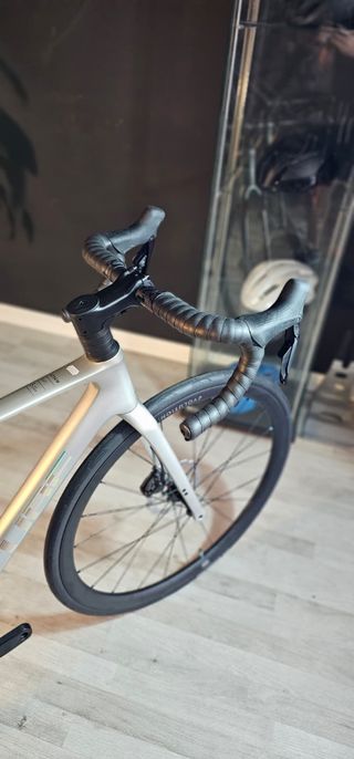 Bici carretera Cube Attain C:62 SLX 2026