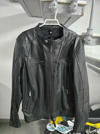 Chaqueta de cuero para moto negra