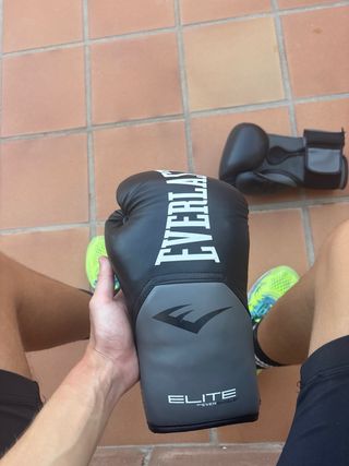 Guantes de boxeo Everlast negros