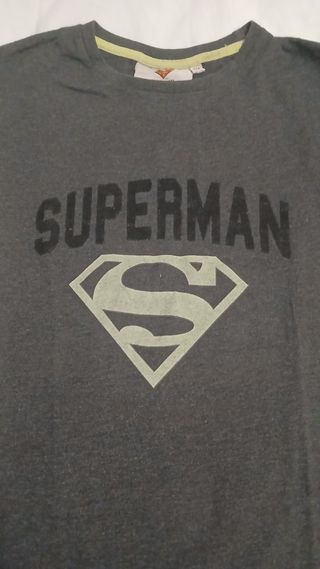 T-shirt Spiderman e Superman