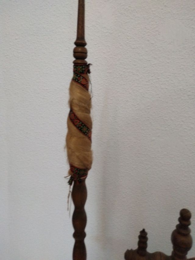 Antico filatoio in legno