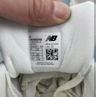 New Balance 9060 Beige/Gris
