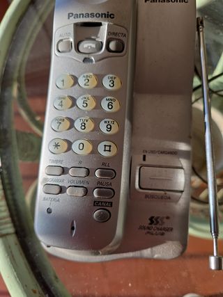 Teléfono Panasonic Inalámbrico Plata