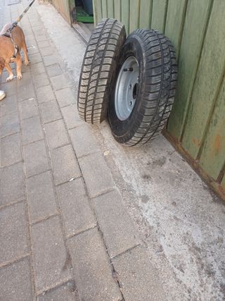 2 Ruedas para Carro/Remolque