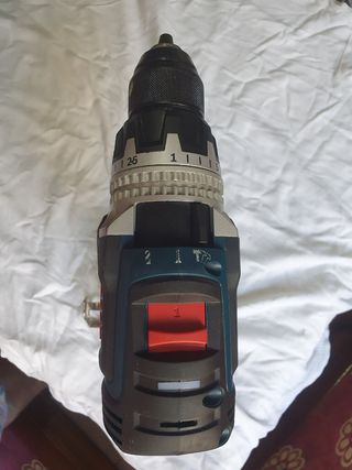 Taladro Percutor Bosch GSB 18V-150 C