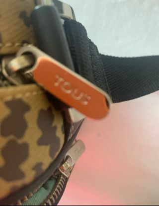 Mini Bolso Tous estampado leopardo
