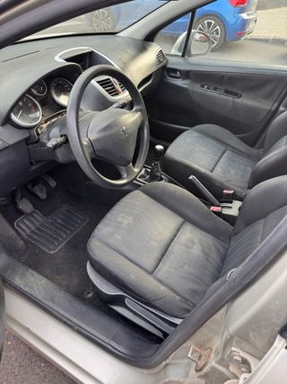 Peugeot 207 2008