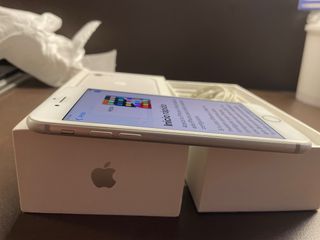 iPhone 7 128GB Plata