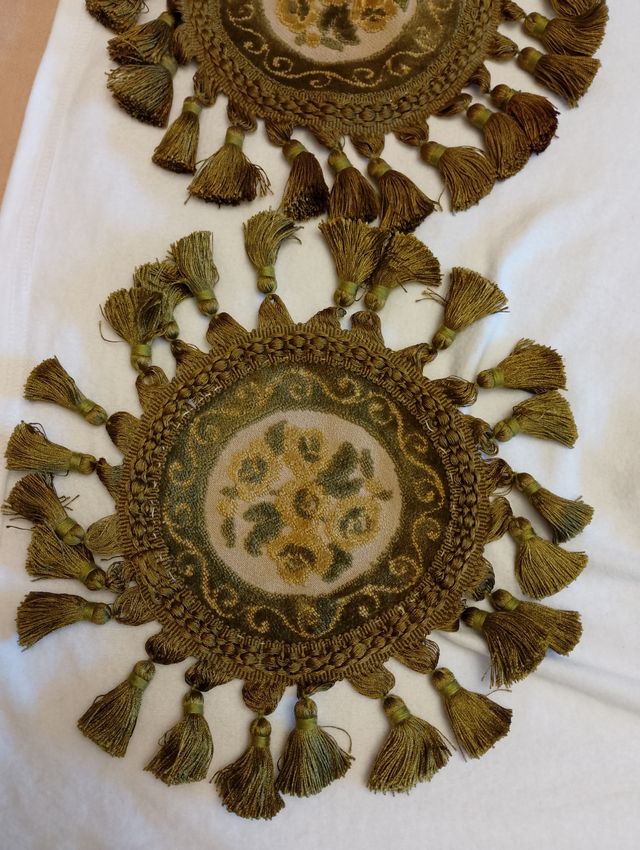 Conjunto 5 tapetes antiguos con flecos