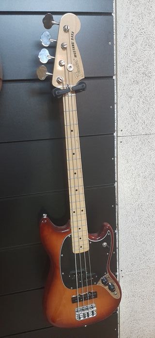 Pantalón corto Mustang Low Fender