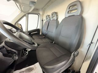 Citroën Jumper BlueHDi 103KW (140CV) Furgón 35L2H2