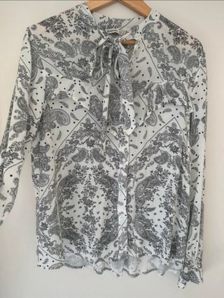 Camisa Stradivarius Estampada Mujer